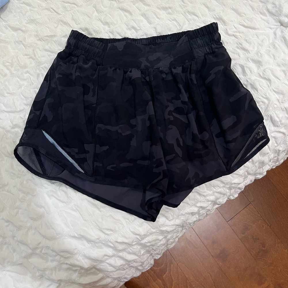 Lululemon Hotty Hot Shorts